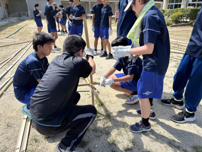 06B0A6A2-9DAF-4396-8934-C82F8DF17F3E