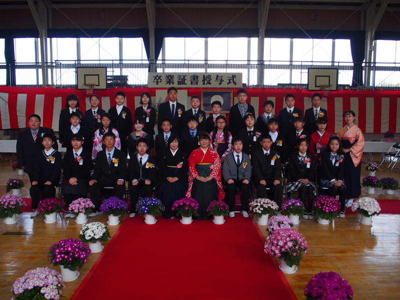 卒業式を全員笑顔で迎えることができました！